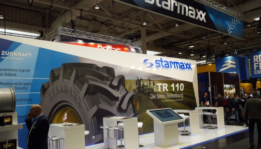 Фото шины Starmaxx на выставке